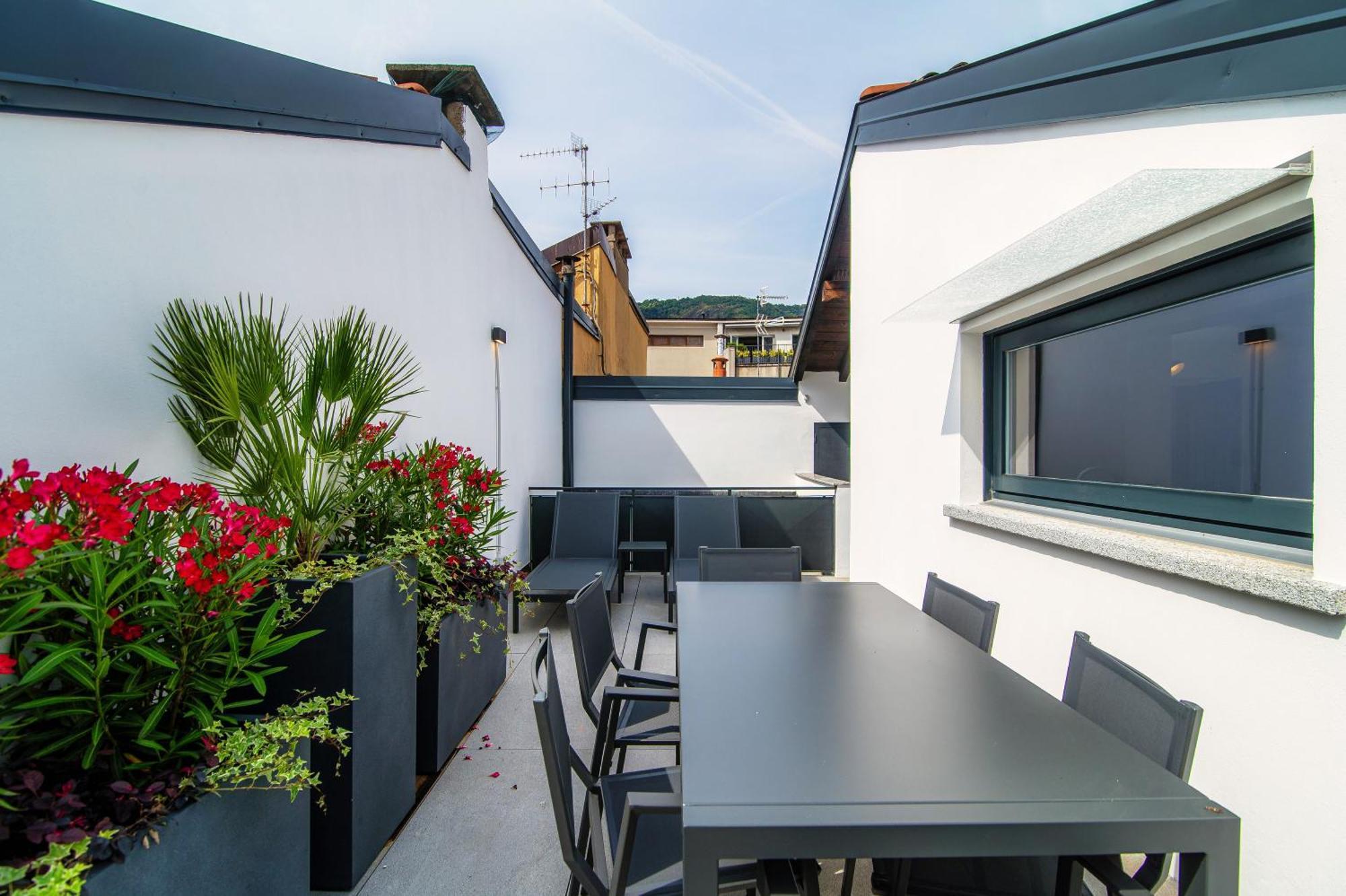 Dome'S Magic - The House Of Travelers Apartamento Como Exterior foto